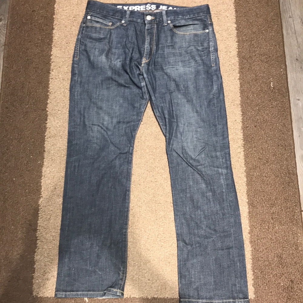 Slim low rise straight leg Rocco express jeans 😘